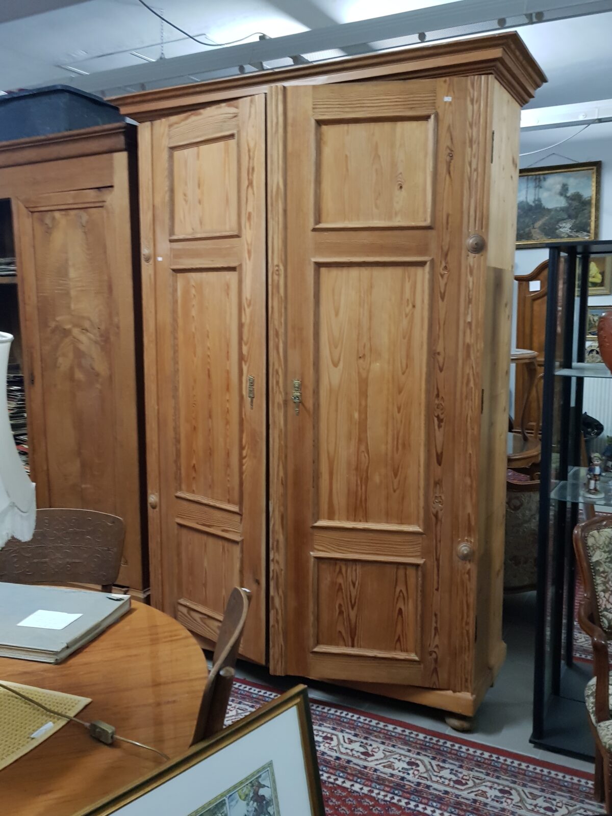 Weichholzschrank 57)