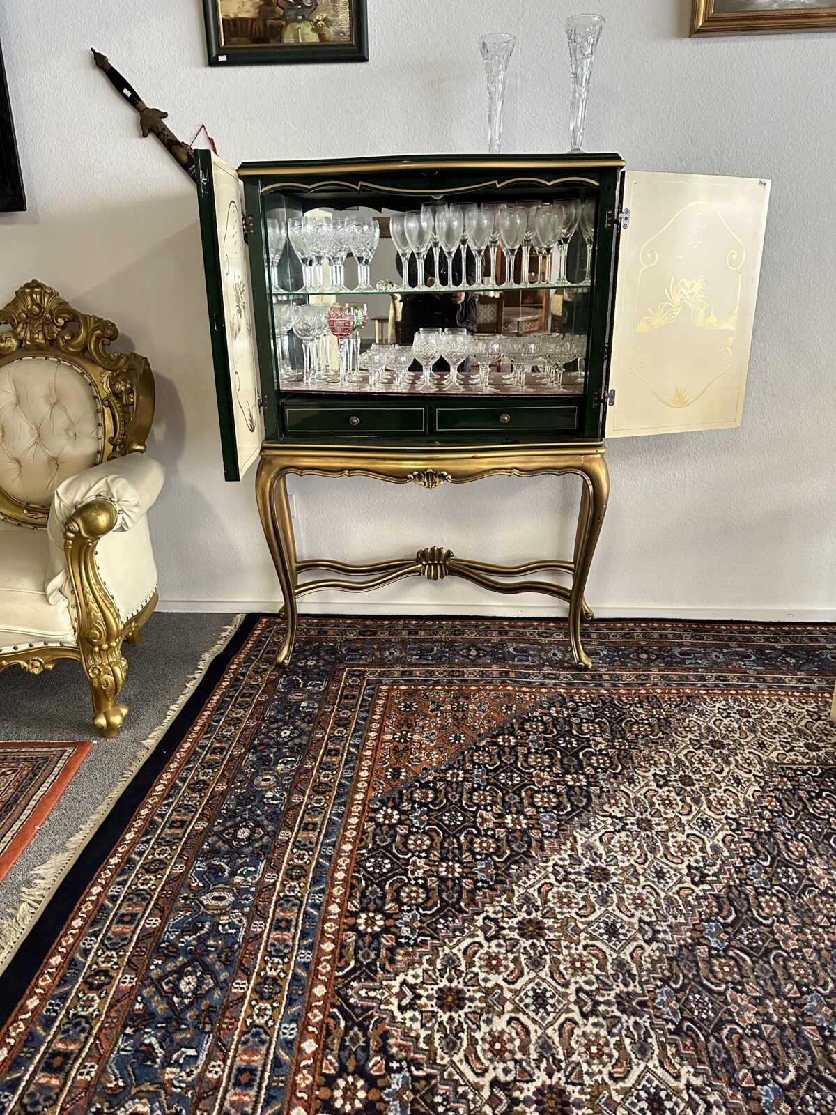 Chinesischer Schrank – Bild 2