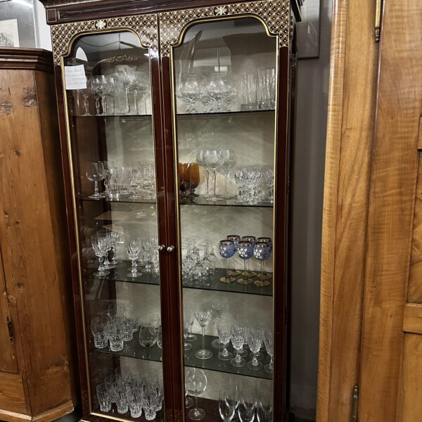 chinesische Vitrine