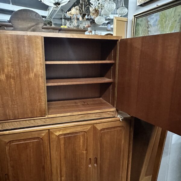 dänischer Schrank komode 28)