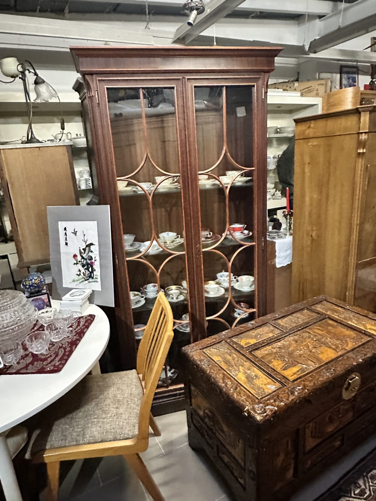 Vitrine Englisch 37)