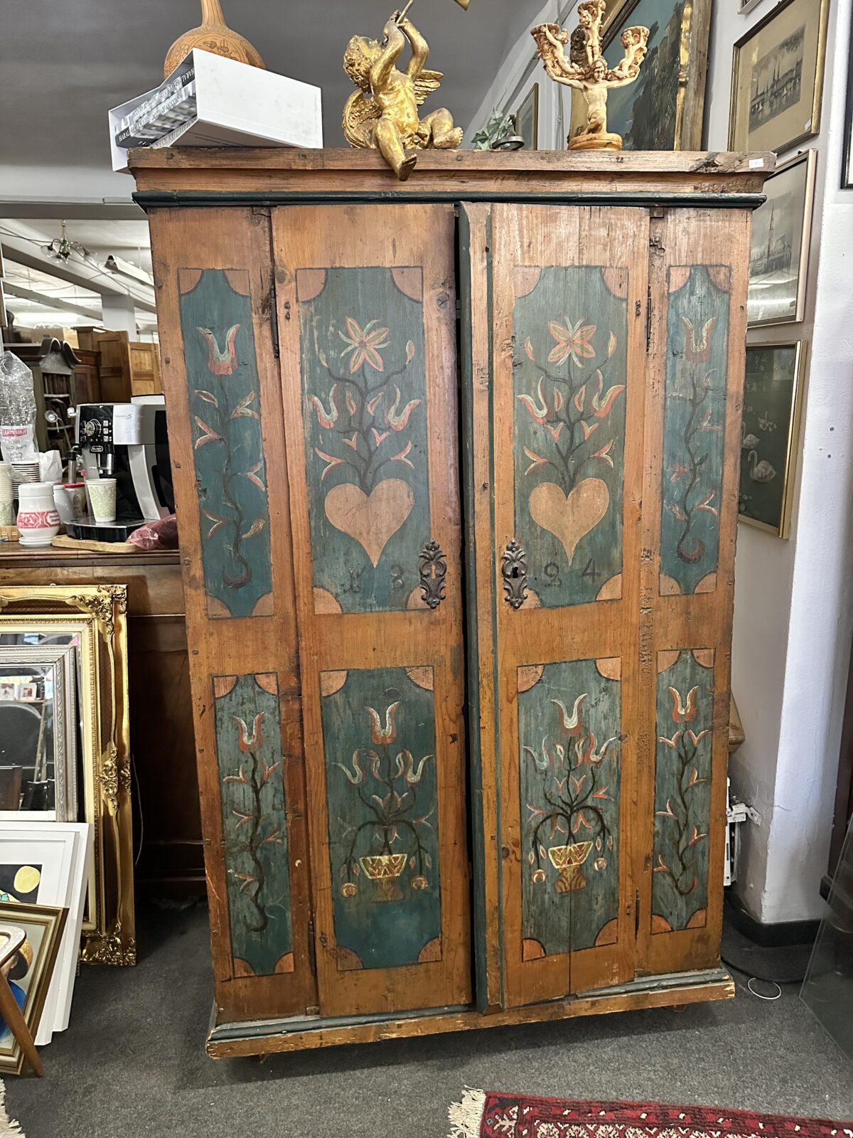 Bauernschrank
