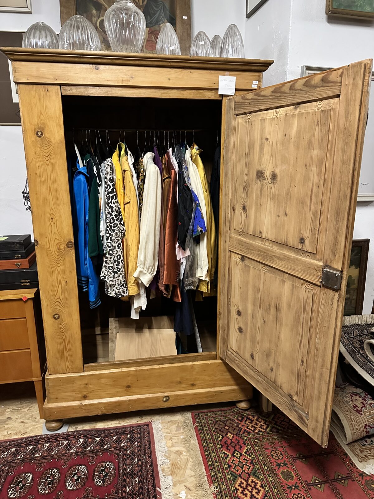 Weichholzschrank  42) – Bild 2