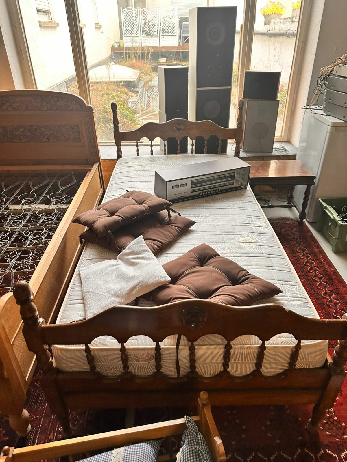 Einzelbett