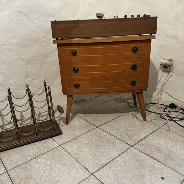 beistell Schrank