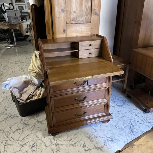 Schreibtisch Schrank