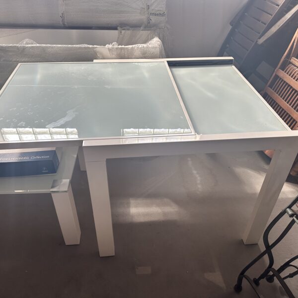 Glass tisch